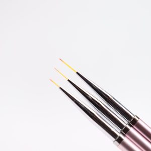 PINCEL LINER MAXGLOW X3